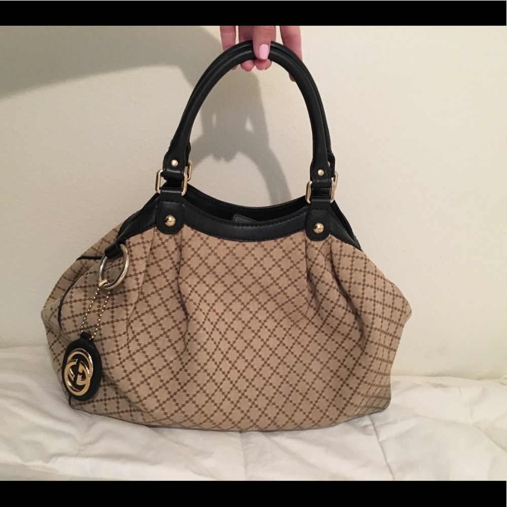 Gucci Diamanté Medium Sukey Tote 211944